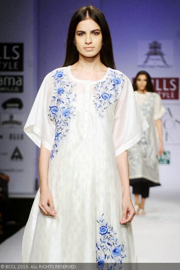 Margarita showcases a creation by fashion designer Pratima Pandey on Day 3 of Wills Lifestyle India Fashion Week (WIFW) Spring/Summer 2014, held in Delhi.