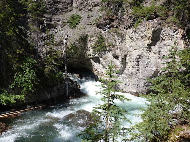 Jasper. Cañón Maligne, lagos Medicine, Maligne,  Patricia y Pyramid. 6 de Julio - LAS ROCOSAS DE CANADA. YELLOWSTONE Y GRAND TETON. (18)