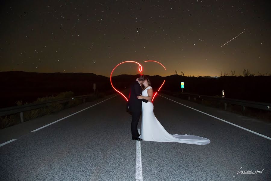 Wedding photographer Jose Manuel Martinez Franco (fotoestudiogenil). Photo of 22 May 2019