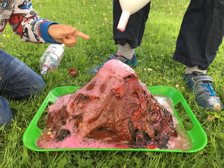 Science Project: How to Make an Erupting Volcano Model