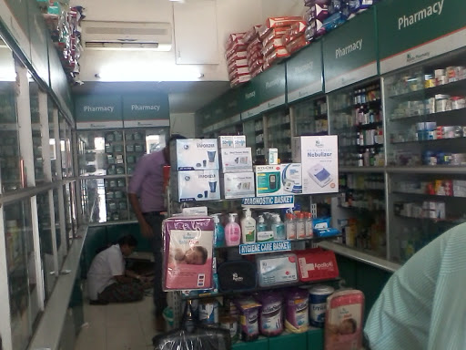 Apollo Pharmacy, Plot No. 12, Shop No. 7, Mahavir Shraddha, Gyan Vikas Road, Near D-Mart, Sector 14, Kopar Khairane, Navi Mumbai, Maharashtra 400709, India, Chemist, state MH