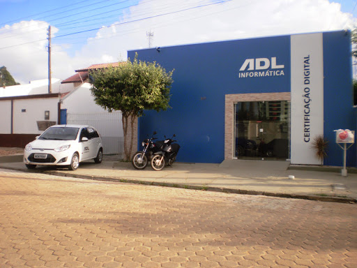 ADL Informática, R. Velho Rocha, 241 - Urupá, Ji-Paraná - RO, 76900-282, Brasil, Serviços_Consultoria_de_informática, estado Rondônia