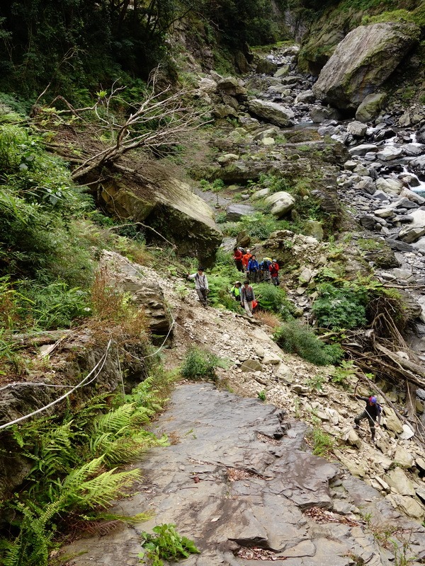 2014_0101-0105 萬山神石、萬山岩雕順訪萬頭蘭山_0624