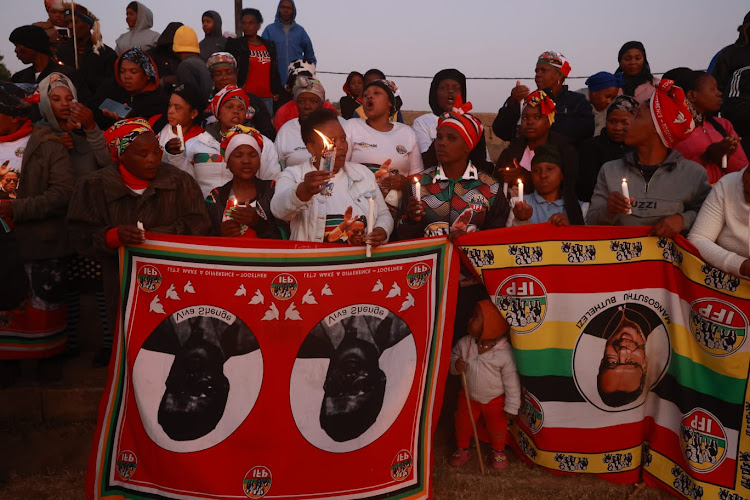 IFP members have gathered at the Dube hostel in Soweto to mourn the passing of Prince Mangosuthu Buthelezi.