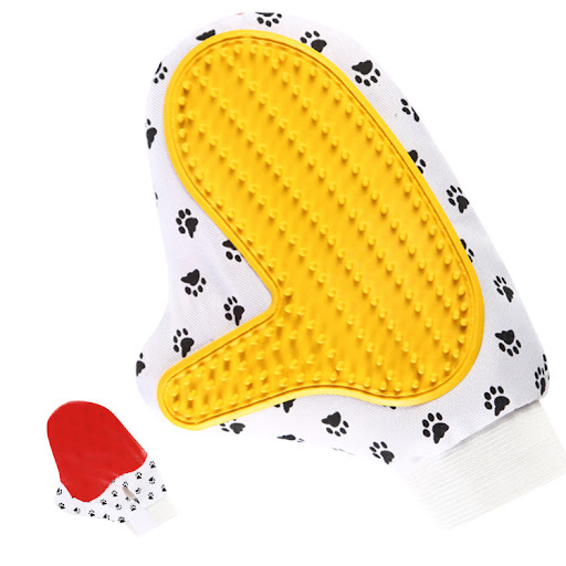 Title 3, Silicone Pet Brush Glove Deshedding Gentle Effi...