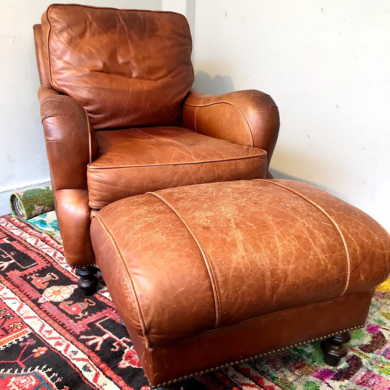 Distressed Leather Club Chair And Ottoman 2 Auction Housingworks Org