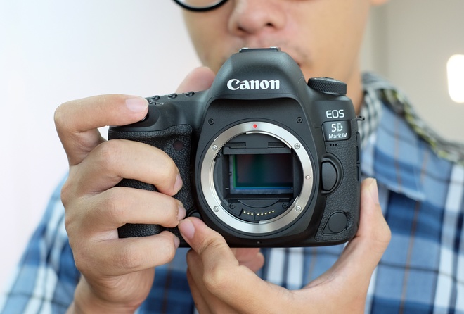 Canon 5D Mark IV được giới thiệu tại Việt Nam