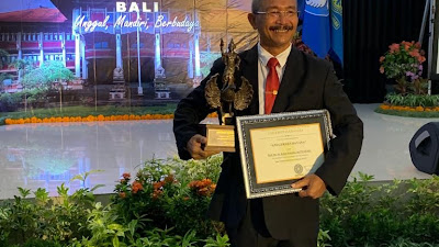 Prof. Suastika dianugerahi Udayana Award 2021