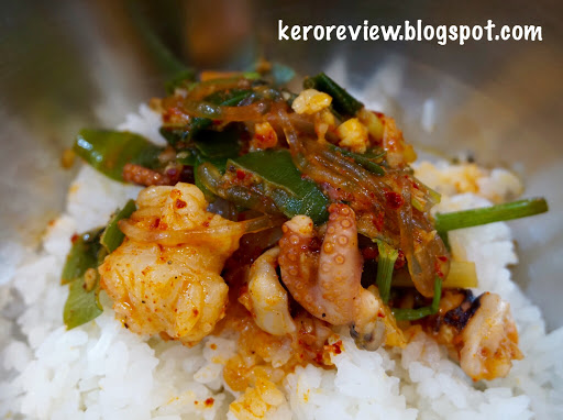 รีวิว ร้านอาหารเคมิชิบ ผัดเผ็ดปลาหมีกและกุ้ง ปูซาน เกาหลีใต้ (CR) Review spicy stir fried quid and shrimp, Gaemijip (개미집) Restaurant, Busan, South Korea.