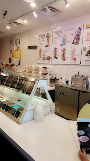 Ice Cream Shop «Marble Slab Creamery», reviews and photos, 3930 Glade Rd #119, Colleyville, TX 76034, USA