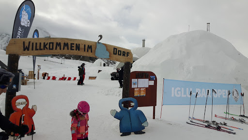 Iglu Dorf в Швейцарии