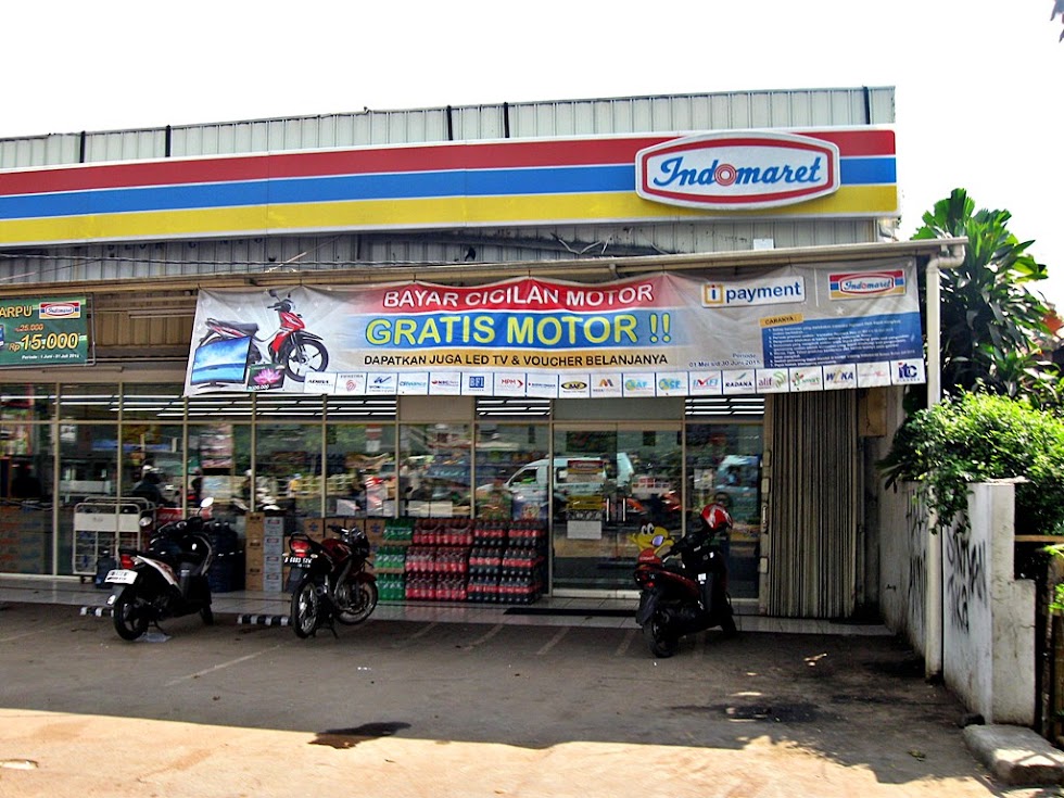 Indomaret Cipinang Bali Jakarta Timur Indonesia