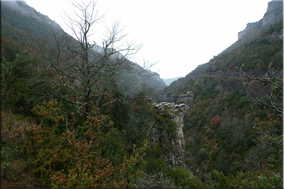 Vistas del barranco durante el ascenso