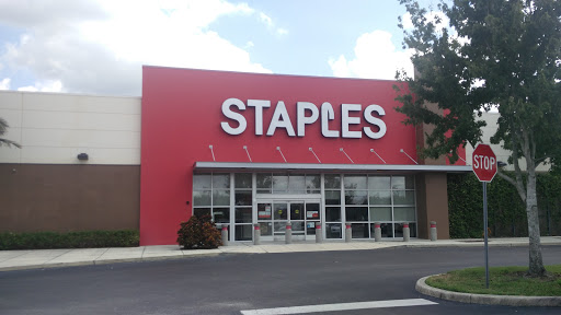 Office Supply Store «Staples», reviews and photos, 7157 Narcoossee Rd, Orlando, FL 32822, USA