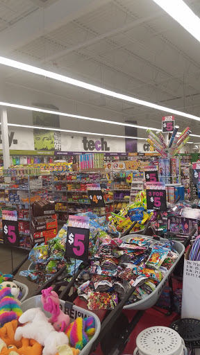 Variety Store «Five Below», reviews and photos, 14635 W 119th St, Olathe, KS 66062, USA