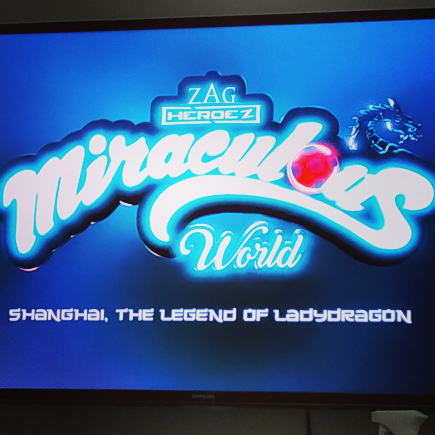 Miraculous World - Diário da Marinette Sobre a Lenda da Ladydragão