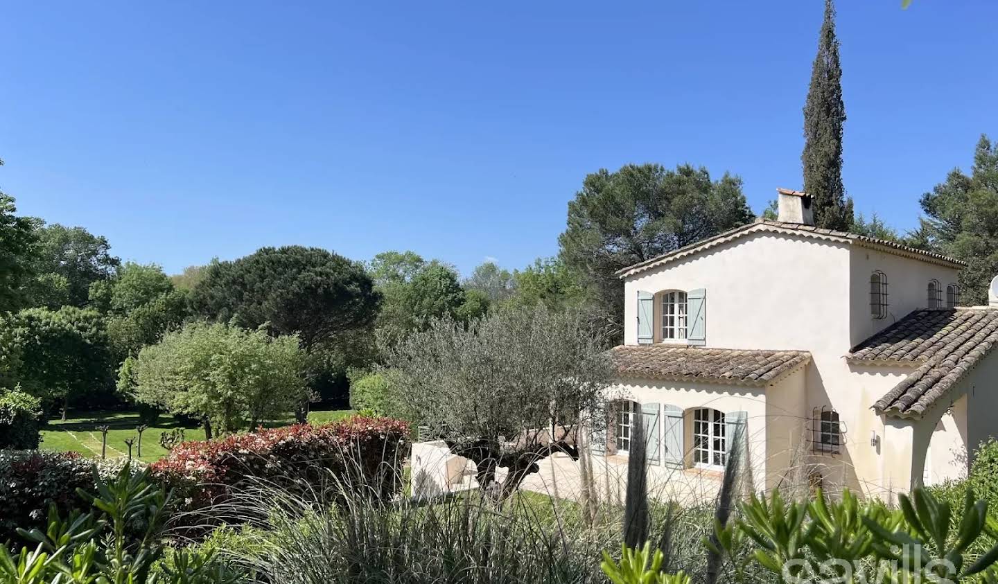 Villa avec piscine et terrasse Cogolin