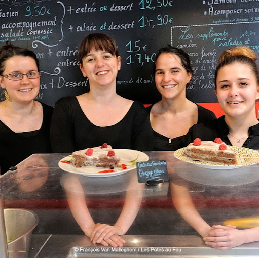 Les Potes Au Feu