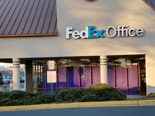 Print Shop «FedEx Office Print & Ship Center», reviews and photos, 9600 Main Street a, Fairfax, VA 22031, USA