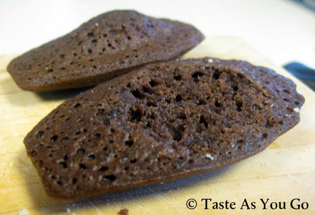 Chocolate Donsuemor Madeleines - Photo by Taste As You Go