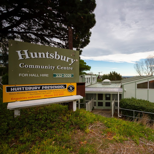 Huntsbury Community Centre logo