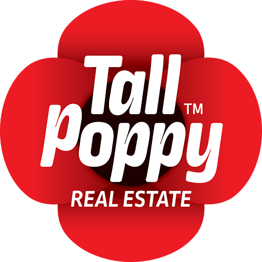 Chris and Rosina - Tall Poppy Real Estate Athenree to Waihi