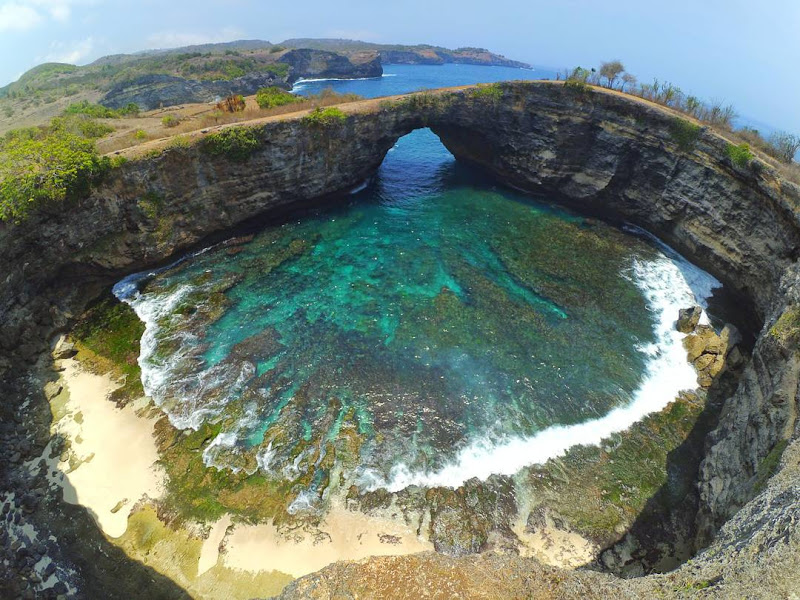 Hasil gambar untuk nusa penida