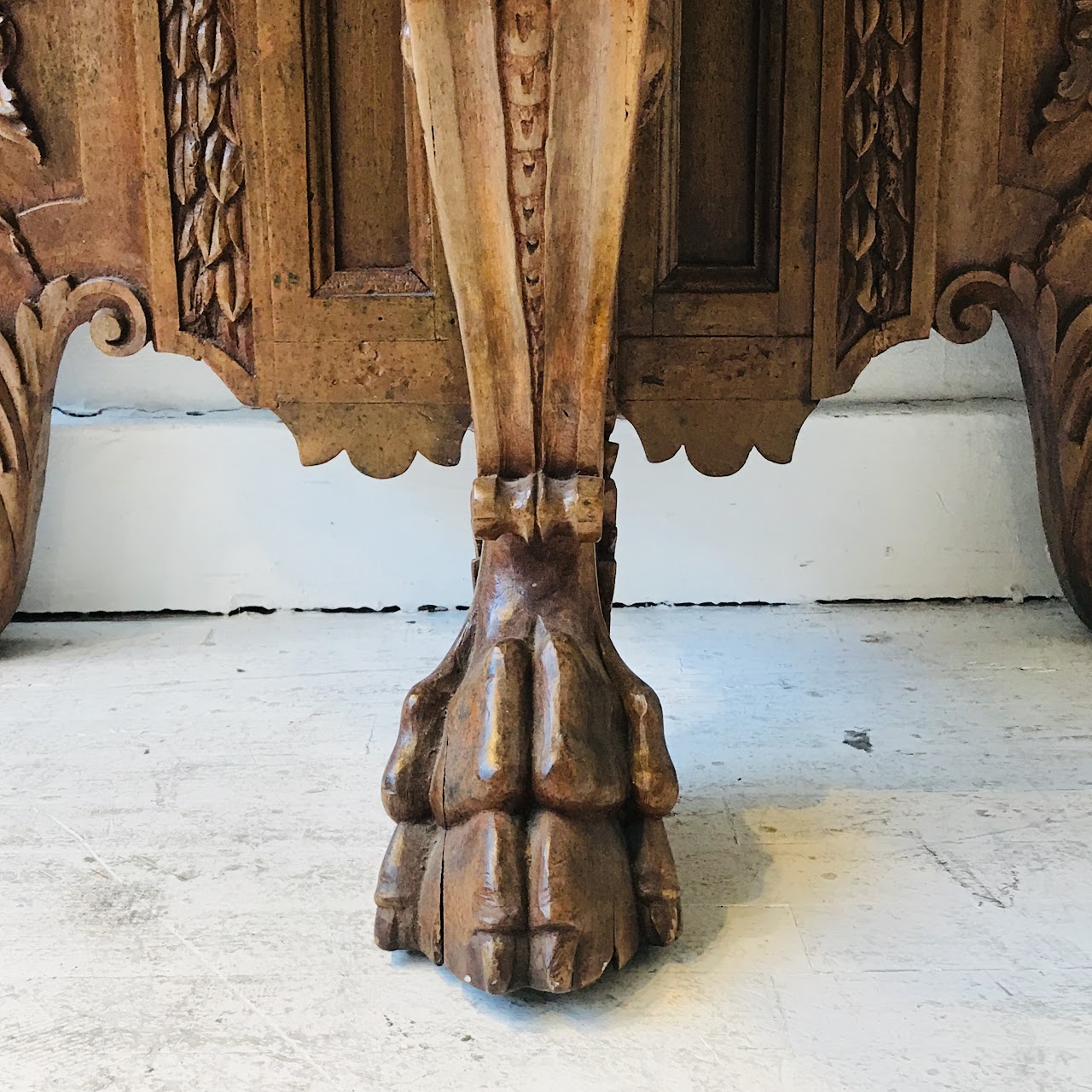 Winged Cherub Heraldic Hall Table