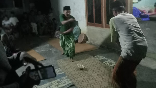 Pelatihan dan Pendidikan Seni Budaya Yang di lakukan oleh Pemdes dan Perangkat Desa Padang Beriang kecamatan Pino raya Kabupaten Bengkulu selatan