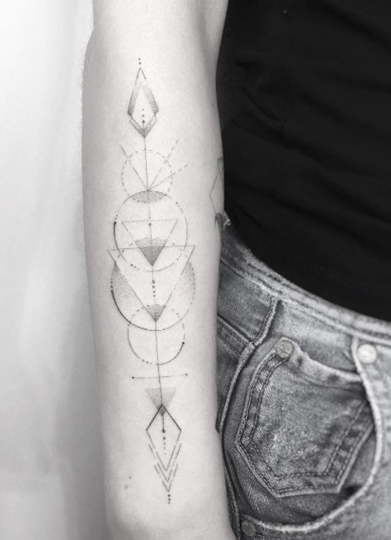 este_geomtricas_antebraço_tatuagem este_geomtricas_antebraço_tatuagem