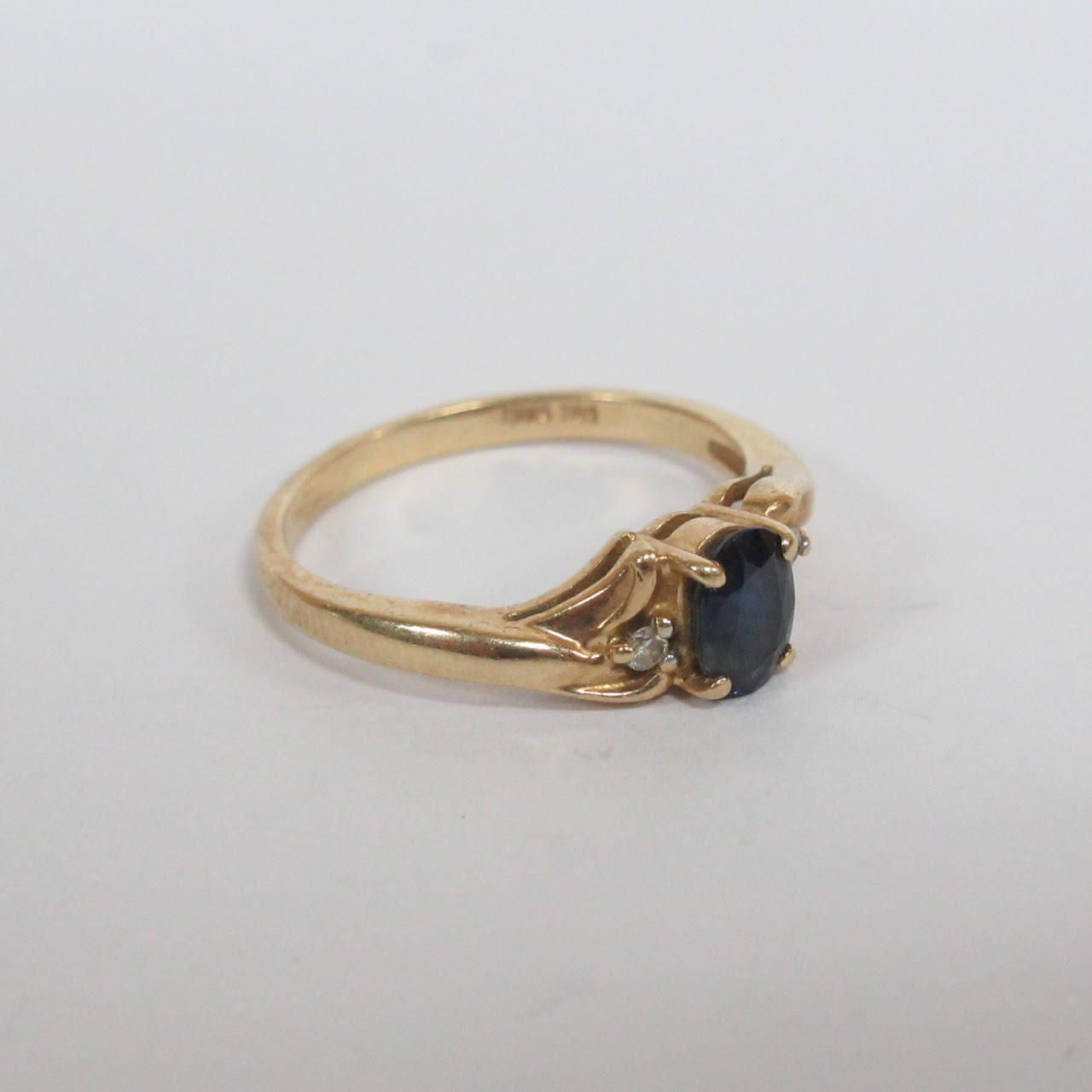 14K Gold Sapphire and Diamond Ring