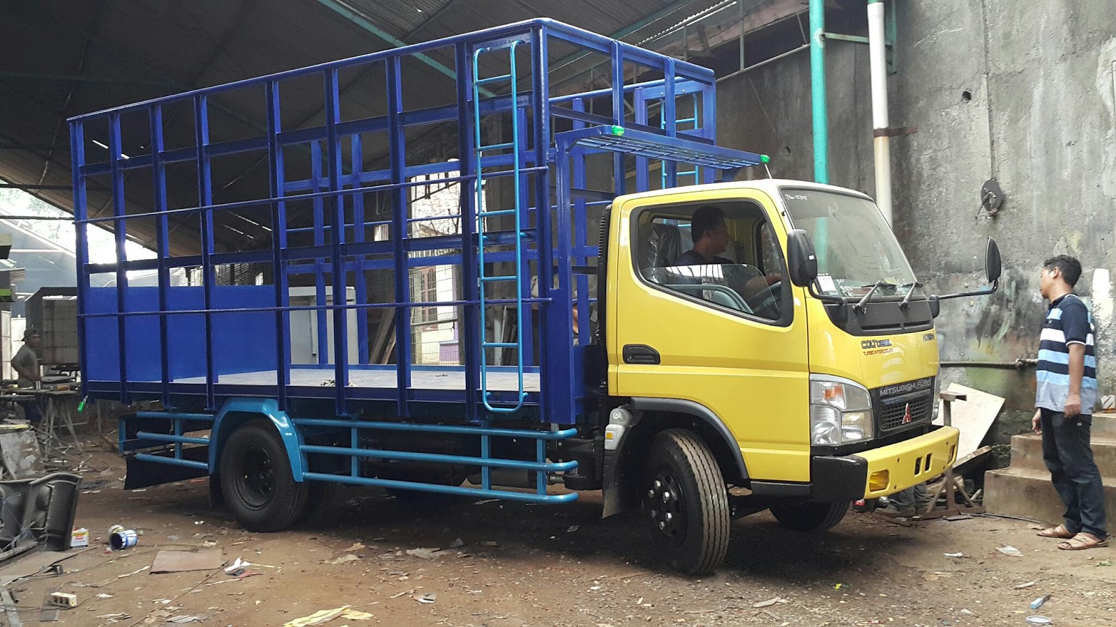 Nasikin Variasi Bak  truk  ayam 