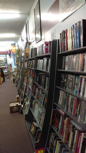 Book Store «DreamHaven Books & Comics», reviews and photos, 2301 E 38th St, Minneapolis, MN 55406, USA