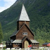 De staafkerk in Røldal (uit het begin van de 13e eeuw).