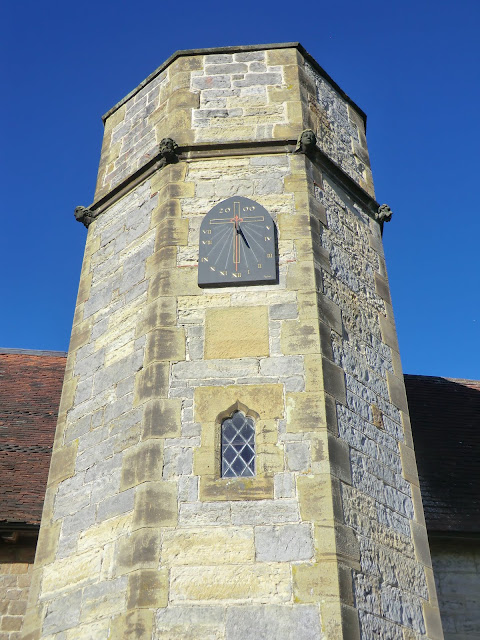 CIMG5755 Millennium sundial, St Mary's church