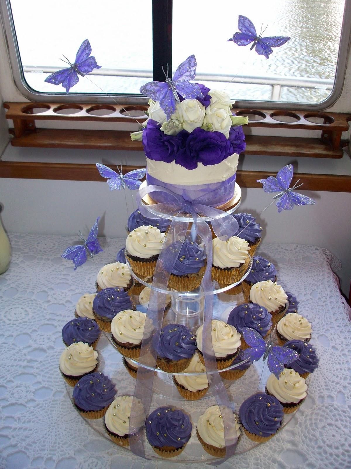 wedding dress cupcakes