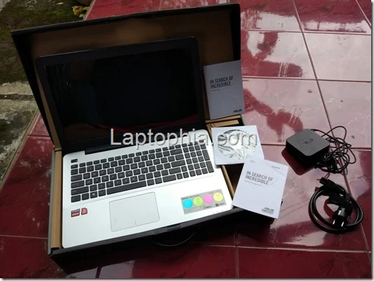 Paket Penjualan Asus X555QG BX101D