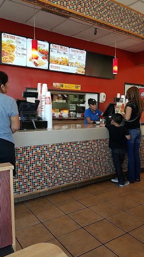 Chicken Restaurant «Popeyes Louisiana Kitchen», reviews and photos, 23434 Lyons Ave, Newhall, CA 91321, USA