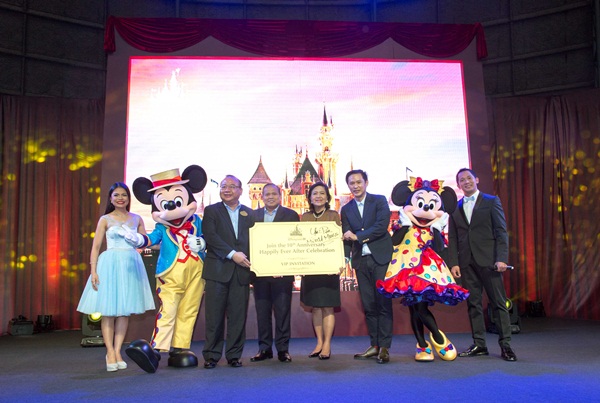 promos, promos in the Philippines, SM Malls, travel, Hong Kong Disneyland