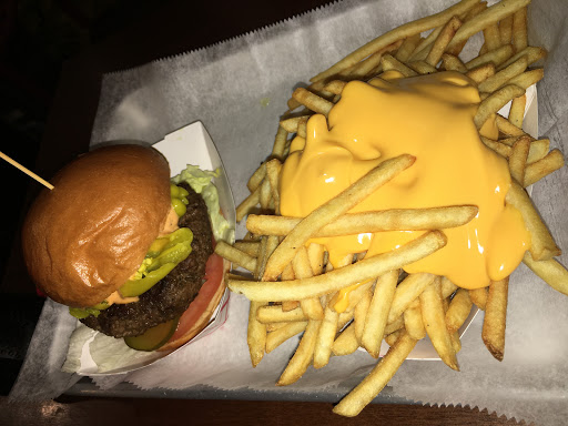 Hamburger Restaurant «My House Burgers», reviews and photos, 1650 Sheepshead Bay Rd, Brooklyn, NY 11235, USA