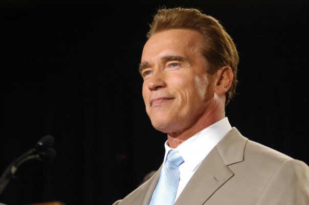 Arnold Schwarzenegger Profile Pics