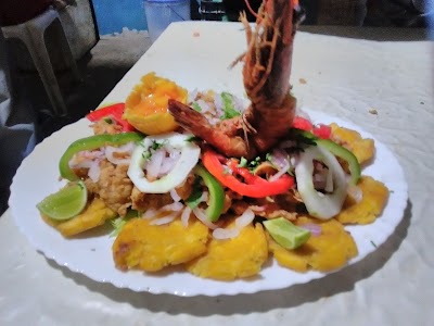 Photos of Playa Tarqui
