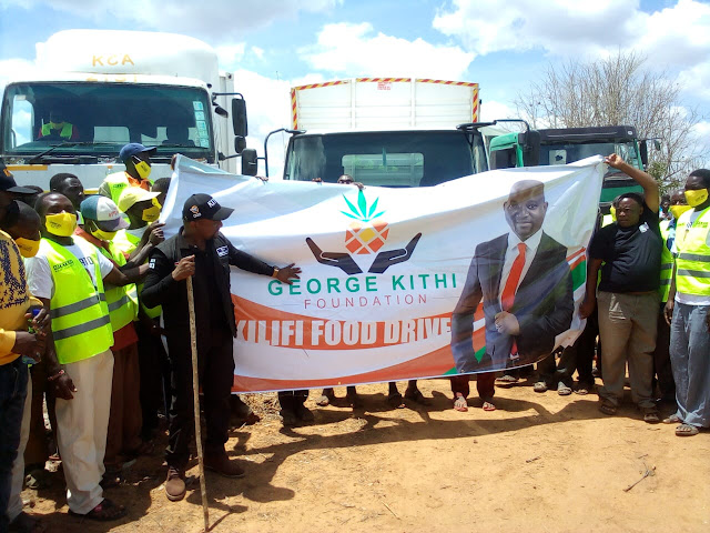 Lawyer George Kithi distributing food in Bamba, Ganze constituency. Photo : FILE