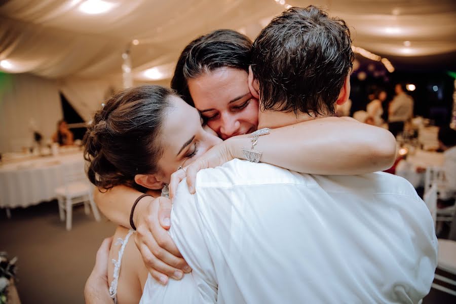 Fotógrafo de bodas Attila Ancsin (feherlovon). Foto del 5 de julio 2022