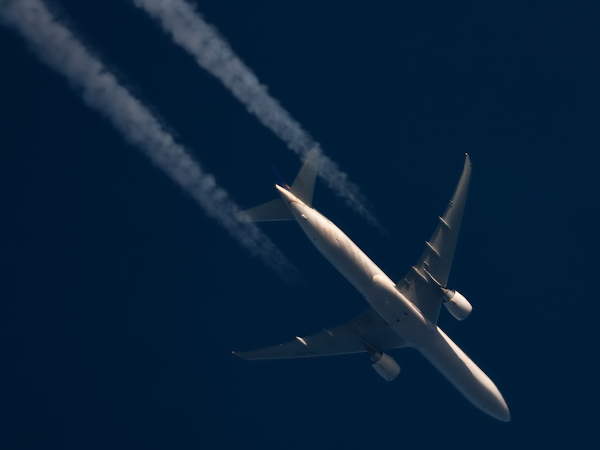 Poland - contrails - Pagina 6 081015_Saudi_Arabian_SVA41_RUH-JED-LAX_HZ-AK20_B77W