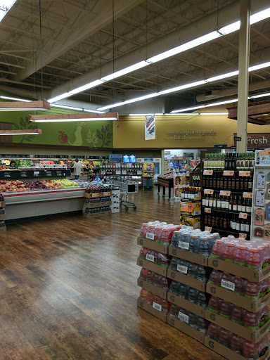 Grocery Store «Rays Food Place», reviews and photos, 1139 S Cloverdale Blvd, Cloverdale, CA 95425, USA