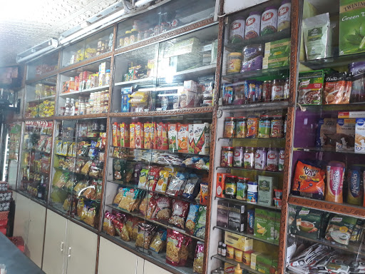 Selection Bakers And Confectioners, Shop No. 57, Near State Bank Of India Main Branch, Railway Road, Rishikesh, Uttarakhand 249201, India, Bakery_and_Cake_Shop, state UK