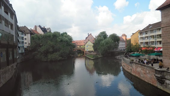 NUREMBERG: DEL MERCADO ARTESANAL AL CASTILLO IMPERIAL. - NUREMBERG Y BAMBERG. (16)