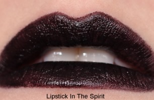 InTheSpiritLipstickMAC12