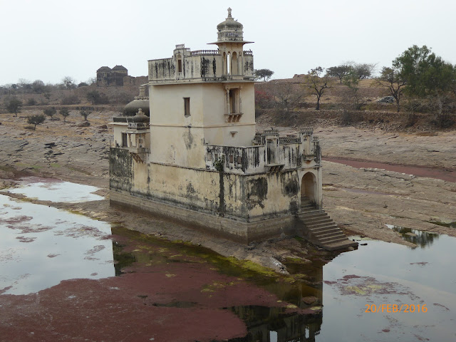 20-02-2016 De Udaipur , Chittorgarh, Pushkar - Del país de los Sijs pasando por los Rajput, Agra y Varanasi 2016 (4)